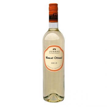 Juhász Egri Muscat Ottonel félédes bor 0,75l